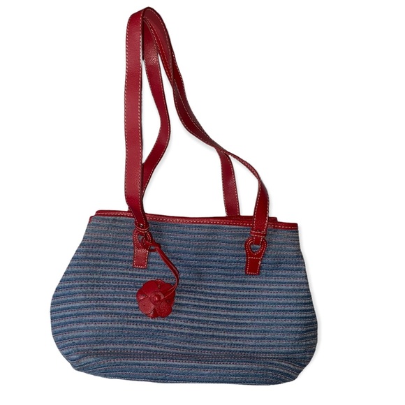 Liz Claiborne Handbags - LIZ CLAIBORNE CLOTH PURSE withFLOWER ACCENT NEW